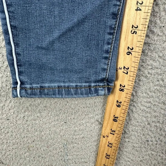 Judy Blue Womens Skinny Fit Jeans 15-32 Blue Distressed 5 Pocket Stretch Denim